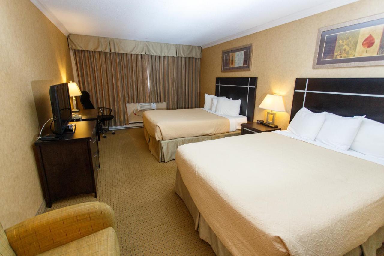 The George Dawson Inn & Conference Centre Dawson Creek Esterno foto